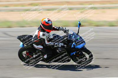 media/Sep-24-2022-TrackXperience (Sat) [[08127a19bf]]/Beginner Group/session 3 turn 11/